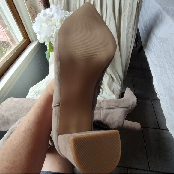 Steve Madden Women's Taupe Suede Over-the-Knee Boots. "Blyss" Size 7 - Picture 7 of 11